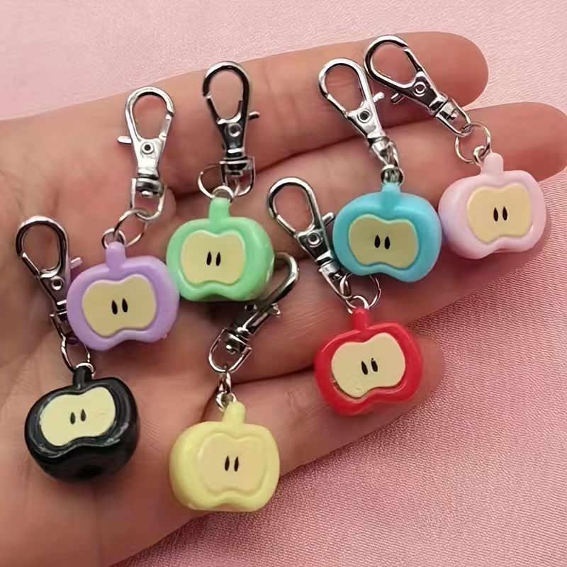 Phone Accessory - 7 adet reçine malzemeden yapılmış simüle